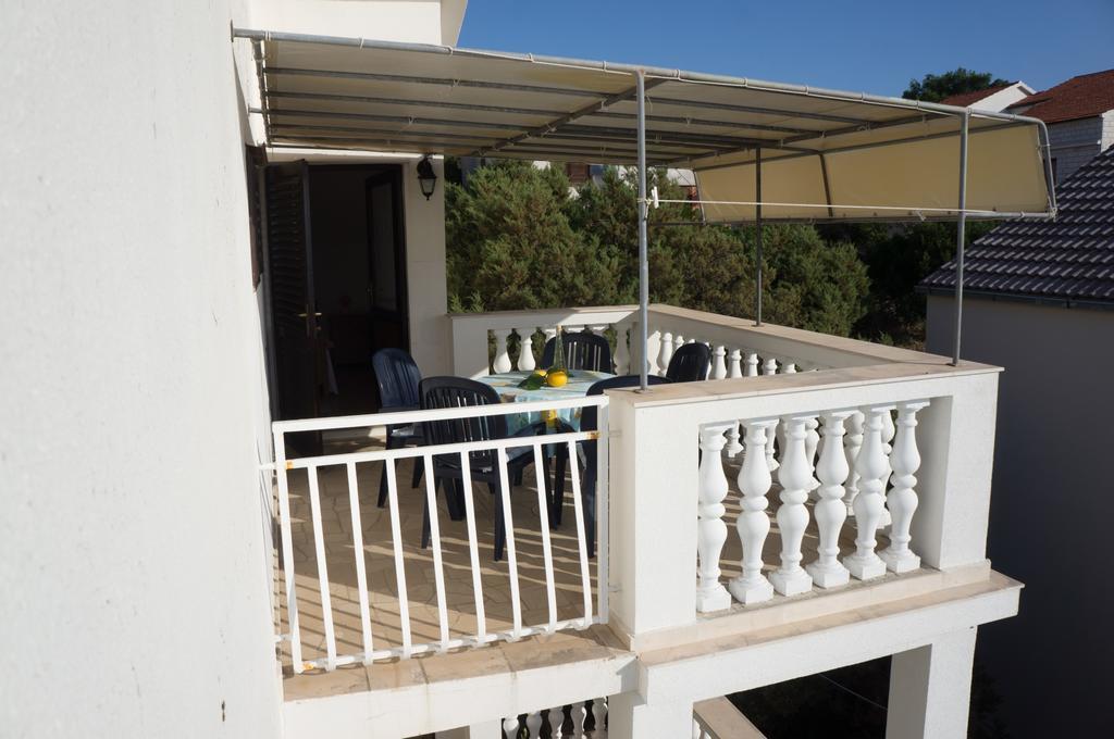 Apartments Marijana Zavalatica Eksteriør bilde