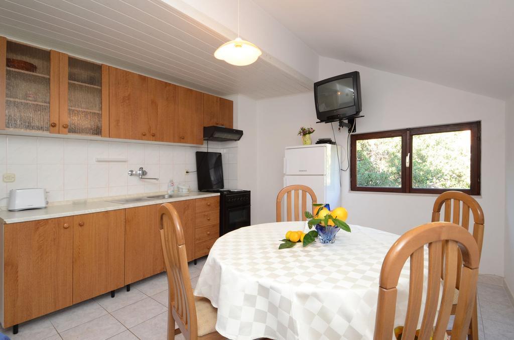 Apartments Marijana Zavalatica Eksteriør bilde